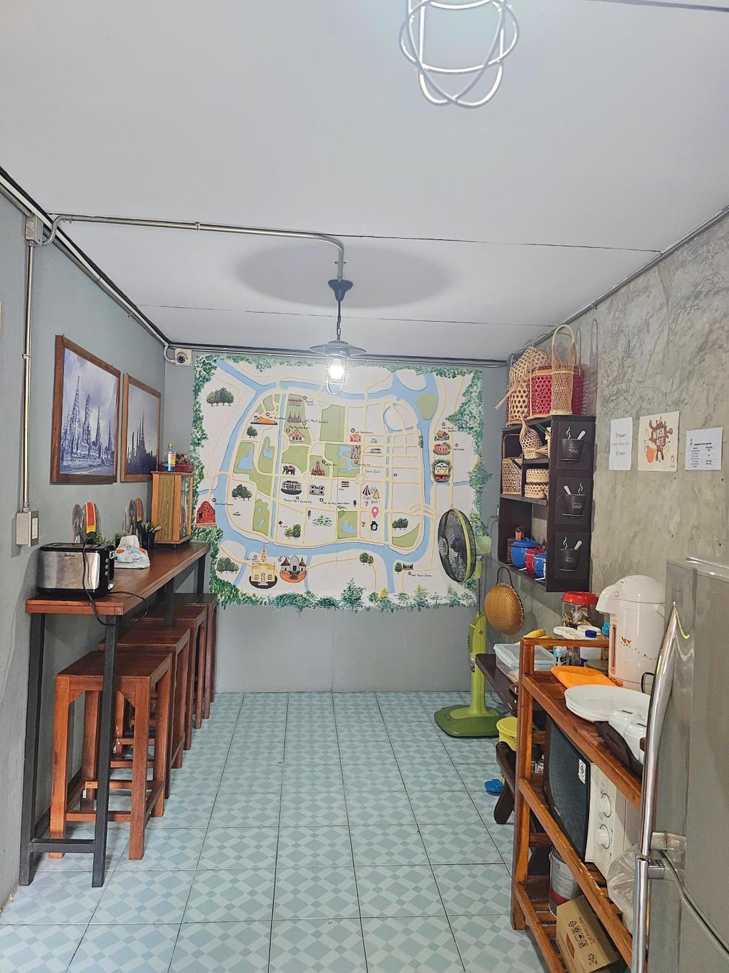 Banchan Hostel Phra Nakhon Si Ayutthaya Luaran gambar