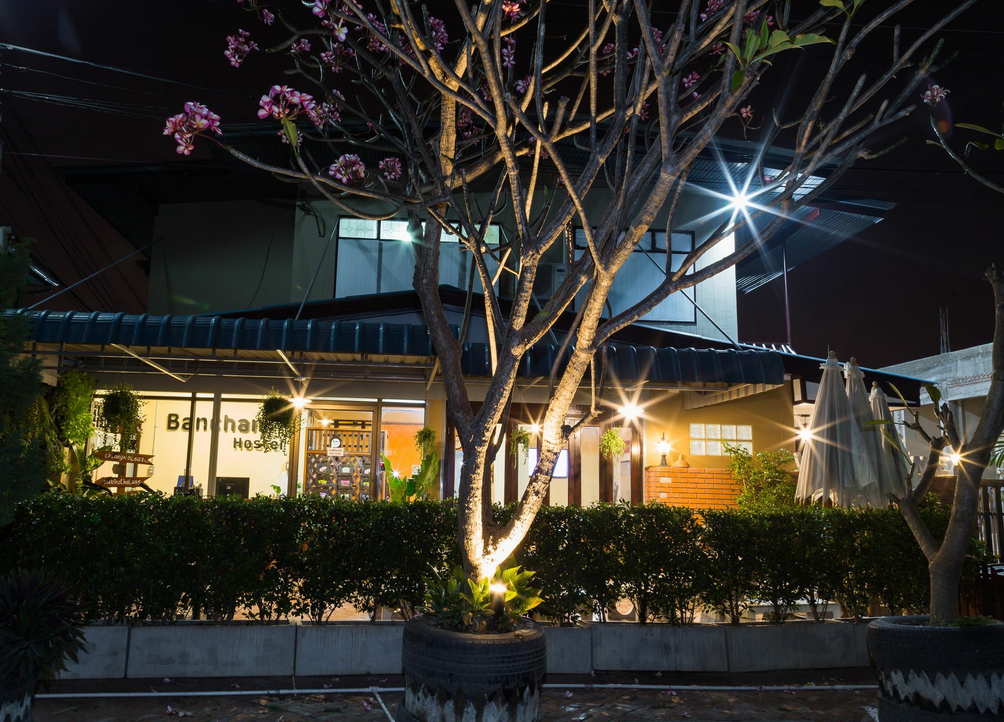 Banchan Hostel Phra Nakhon Si Ayutthaya Luaran gambar